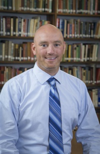 Dr. Gabriel Paoletti